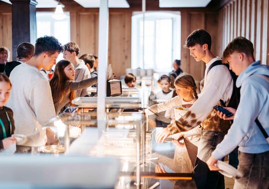 collegium-bernardi_v2-neu_fs25-431_komp