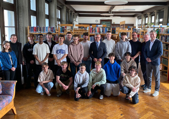 Besuch Magnus Brunner 2024 Collegium Bernardi_1