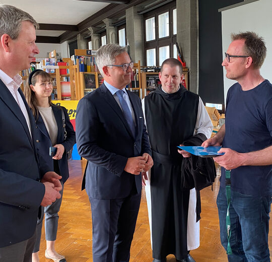 Besuch Magnus Brunner 2024 Collegium Bernardi_2